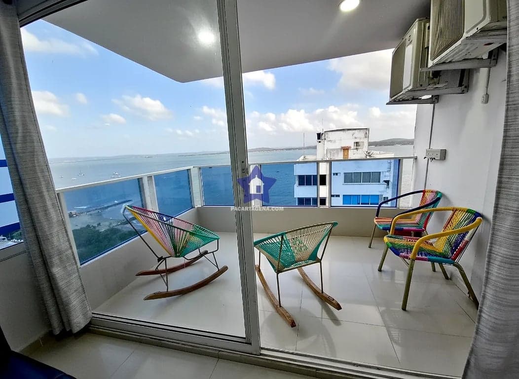 Apartamento balcón a la bahía - piso 17 — foto 2