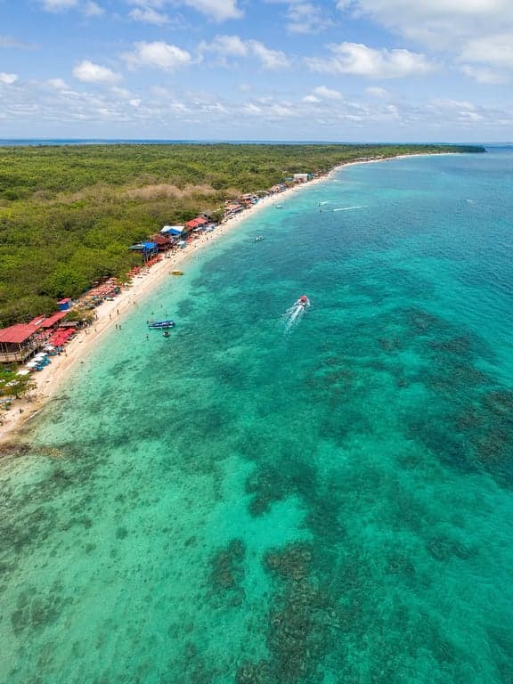 Pasadía a Playa Blanca Barú